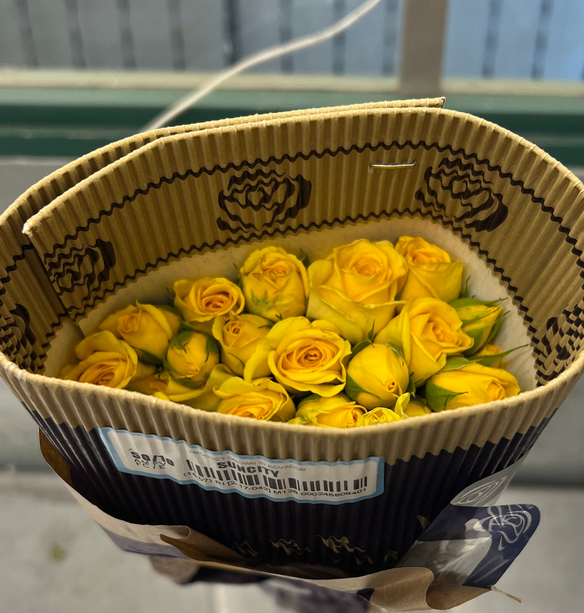 Rose Spray Yellow